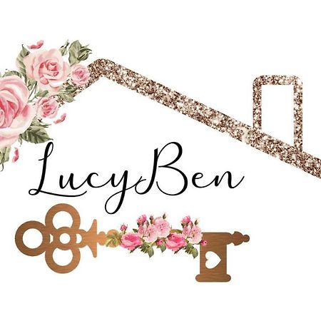 Lucyben Guesthouse كاشا المظهر الخارجي الصورة